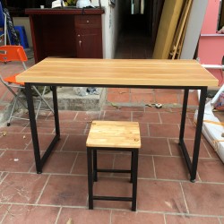 Bộ bàn ghế khung sắt mặt gỗ giá rẻ BGS1260